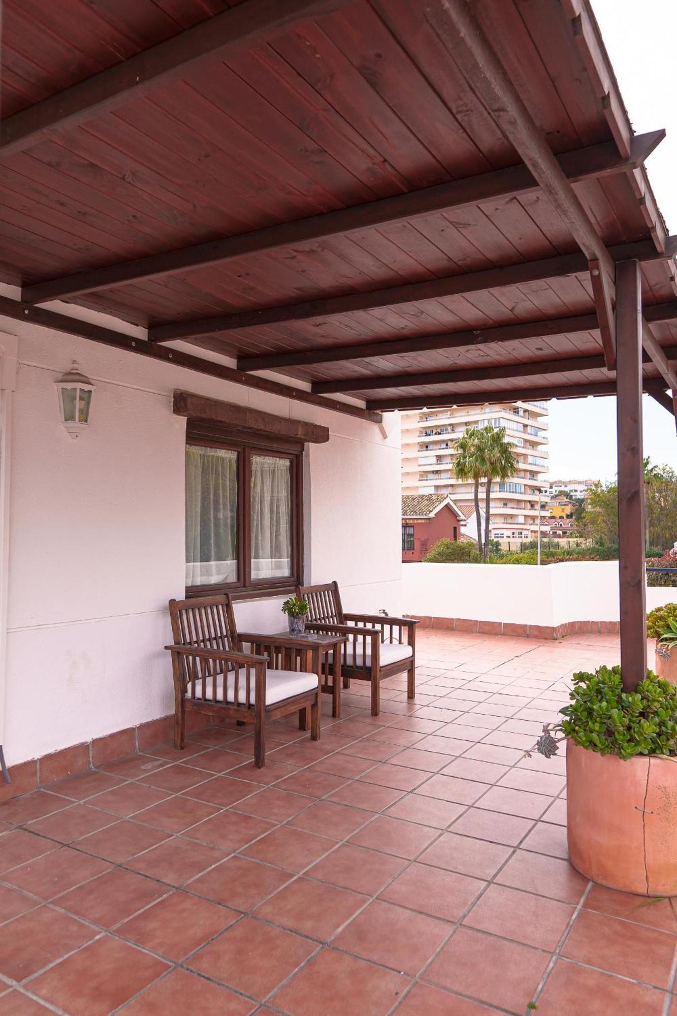 Villa Ibicenca Love Benalmadena Exterior photo